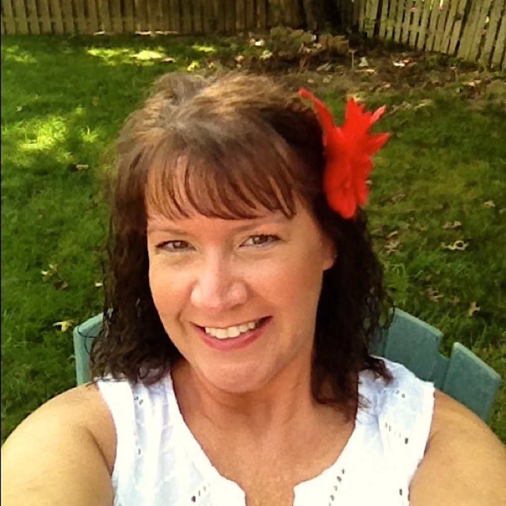 Meet your Posher, Jennifer